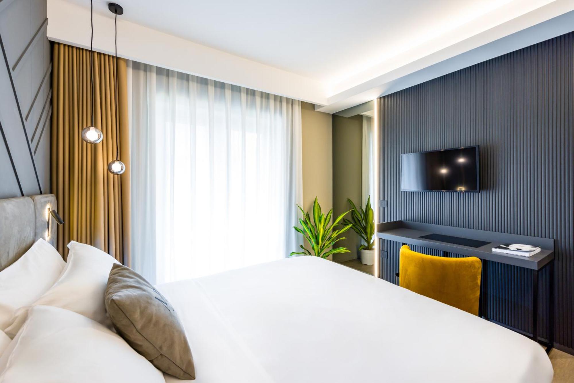 Mh Suites Plebiscito Napoli Dış mekan fotoğraf
