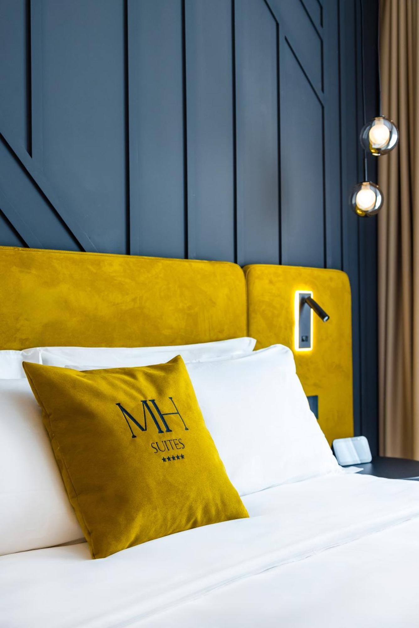 Mh Suites Plebiscito Napoli Dış mekan fotoğraf